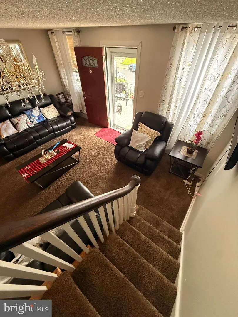 436 ROBBINS STREET Philadelphia, PA 19111