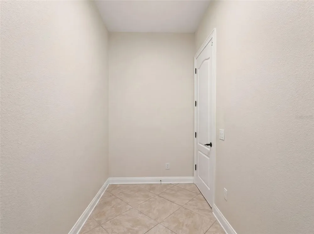 25622 HAWKS RUN LANE Sorrento, FL 32776