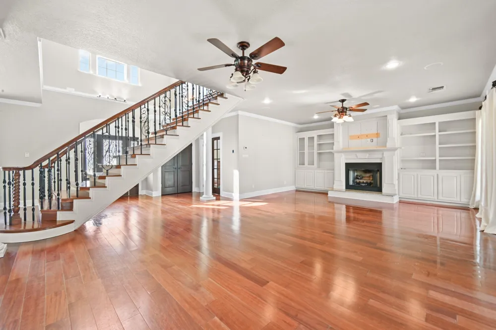1175 Southern Way Luling, TX 78648