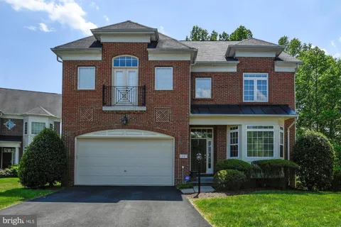 6087 PINEY WOODS COURT