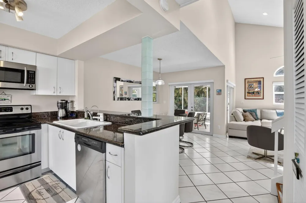 1306 SE 5th Court Dania Beach, FL 33004