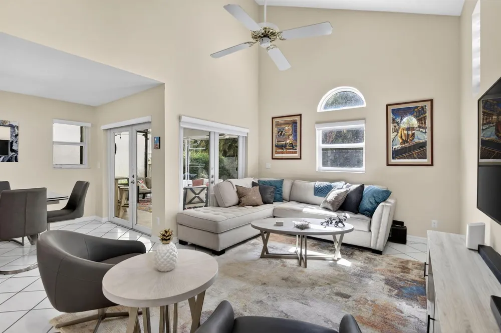 1306 SE 5th Court Dania Beach, FL 33004