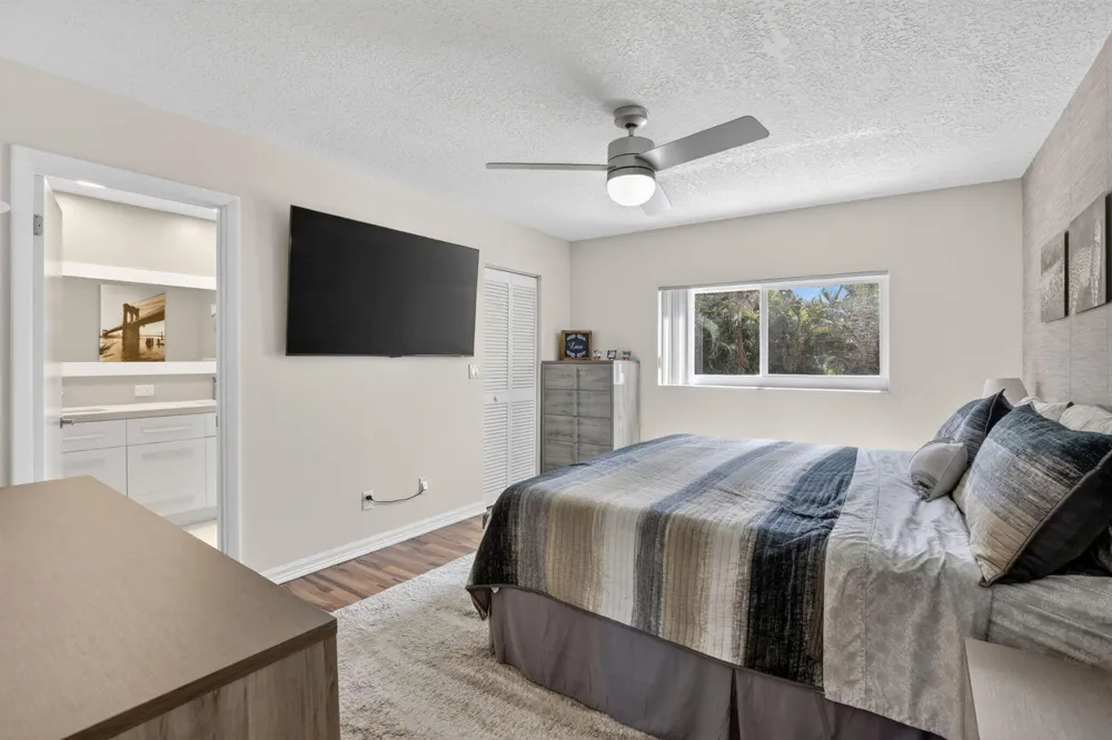 1306 SE 5th Court Dania Beach, FL 33004