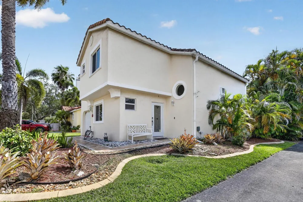 1306 SE 5th Court Dania Beach, FL 33004