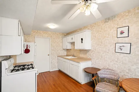 39762 Village Wood Circle