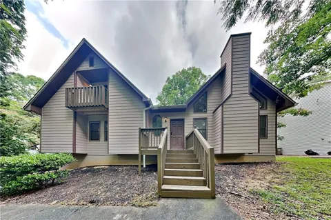 4125 Inola Trail NE