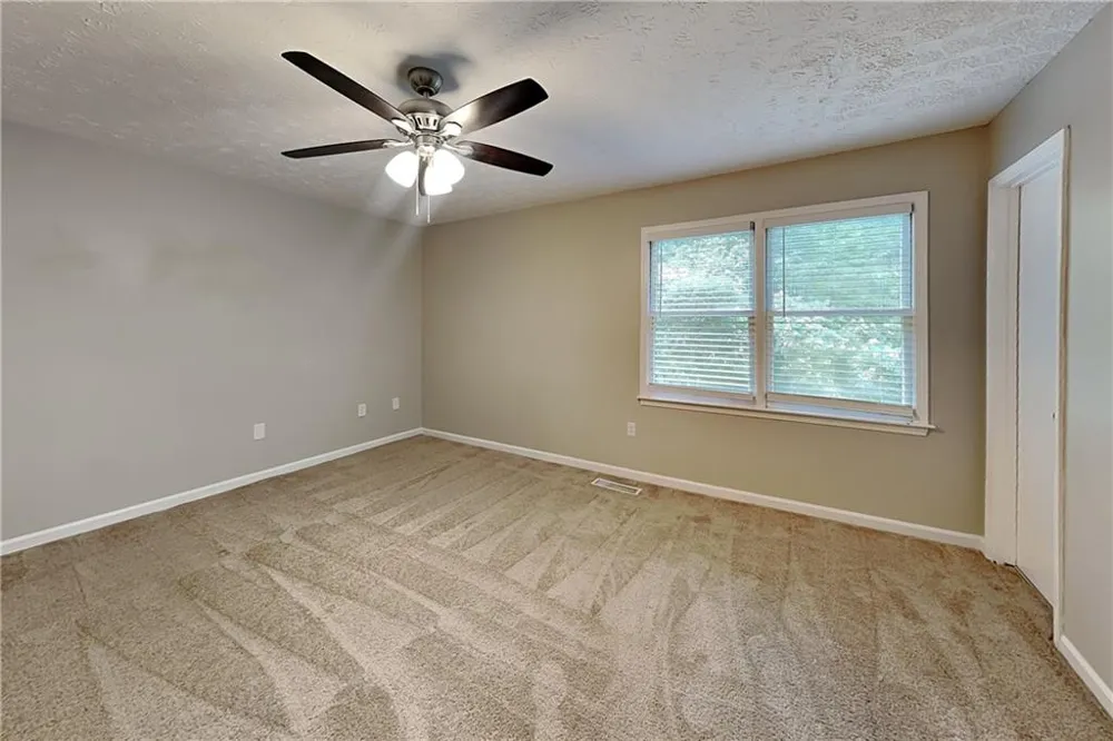 4125 Inola Trail NE Roswell, GA 30075