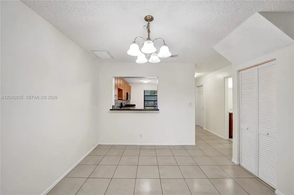 9220 NW 14th St #272 Pembroke Pines, FL 33024