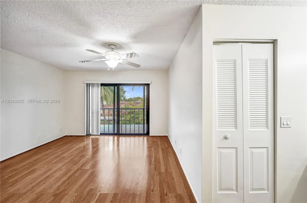 9220 NW 14th St #272 Pembroke Pines, FL 33024
