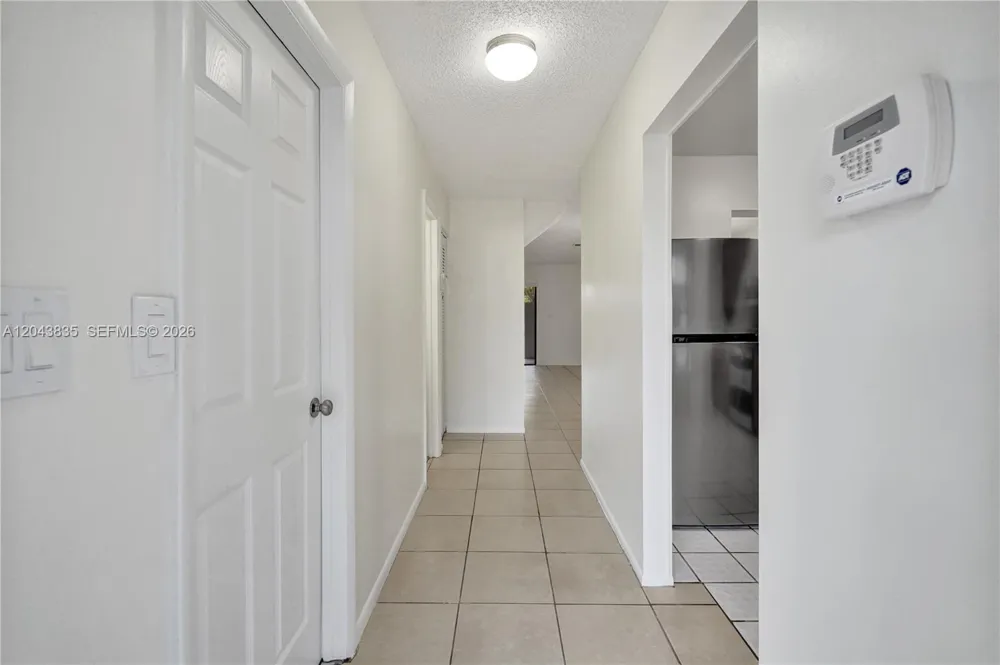 9220 NW 14th St #272 Pembroke Pines, FL 33024