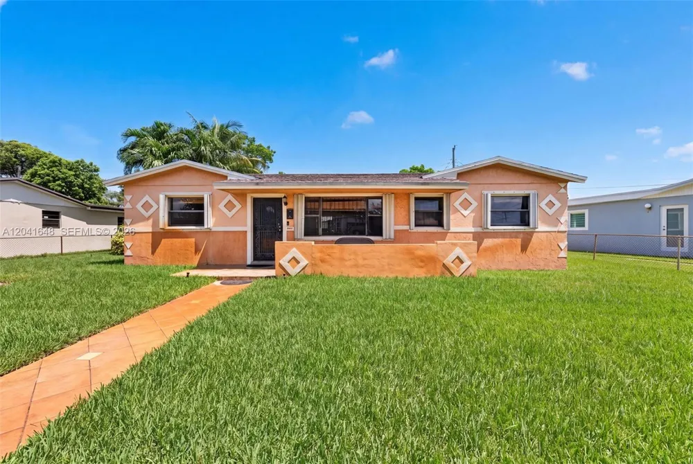 2915 NW 206th St Miami Gardens, FL 33056