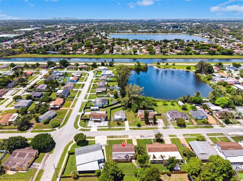2915 NW 206th St Miami Gardens, FL 33056