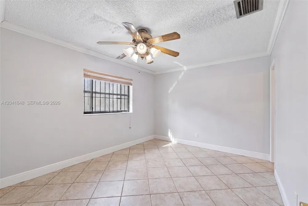 2915 NW 206th St Miami Gardens, FL 33056