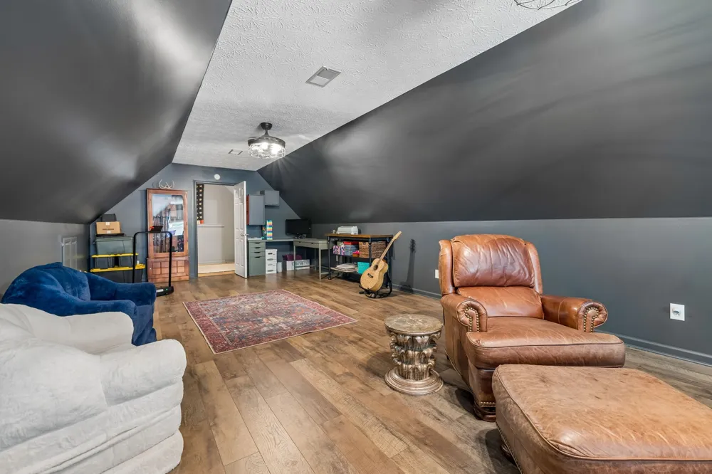 124 Poplar Dr Brush Creek, TN 38547