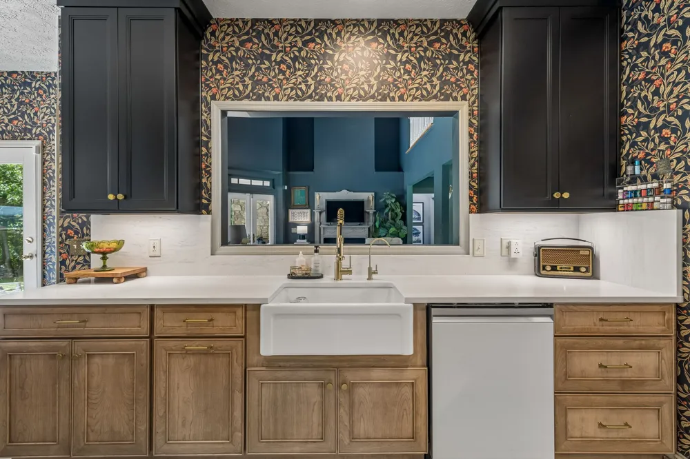 124 Poplar Dr Brush Creek, TN 38547