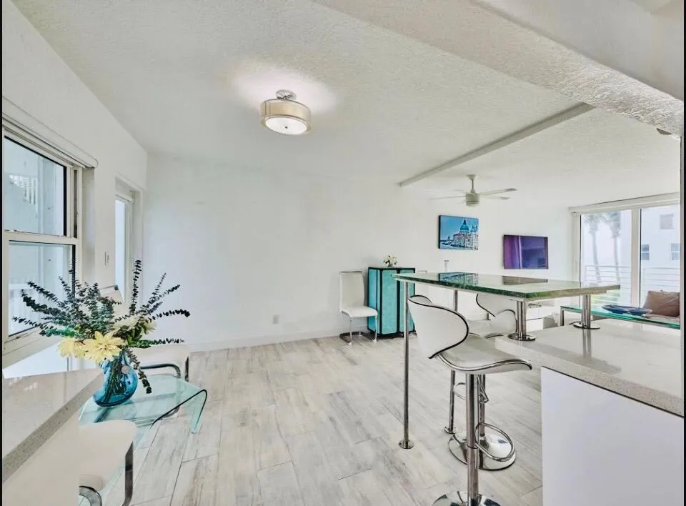 1043 Hillsboro #21c Hillsboro Beach, FL 33062