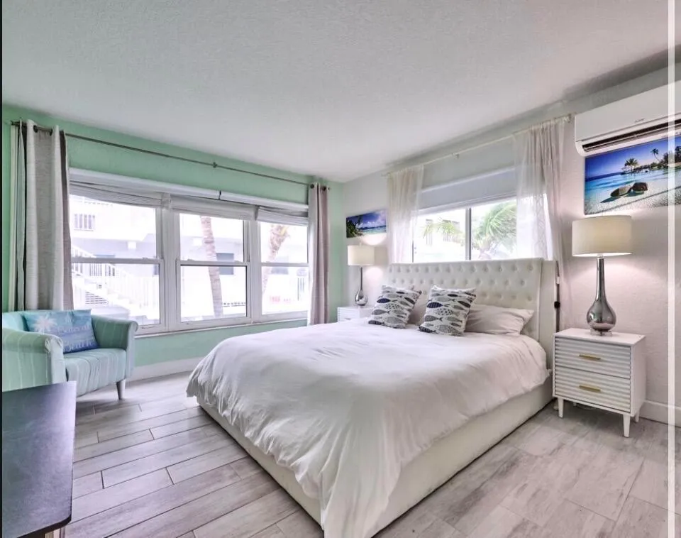 1043 Hillsboro #21c Hillsboro Beach, FL 33062