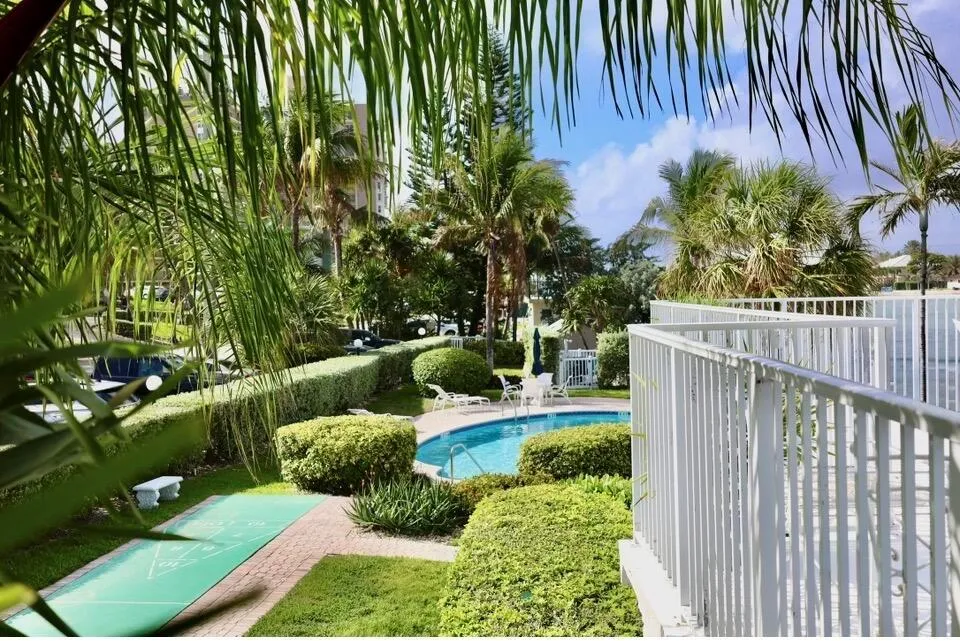 1043 Hillsboro #21c Hillsboro Beach, FL 33062