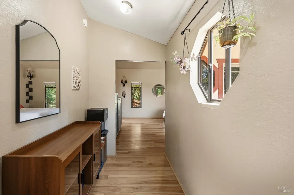 43345 Brushy Ridge Loop Annapolis, CA 95412