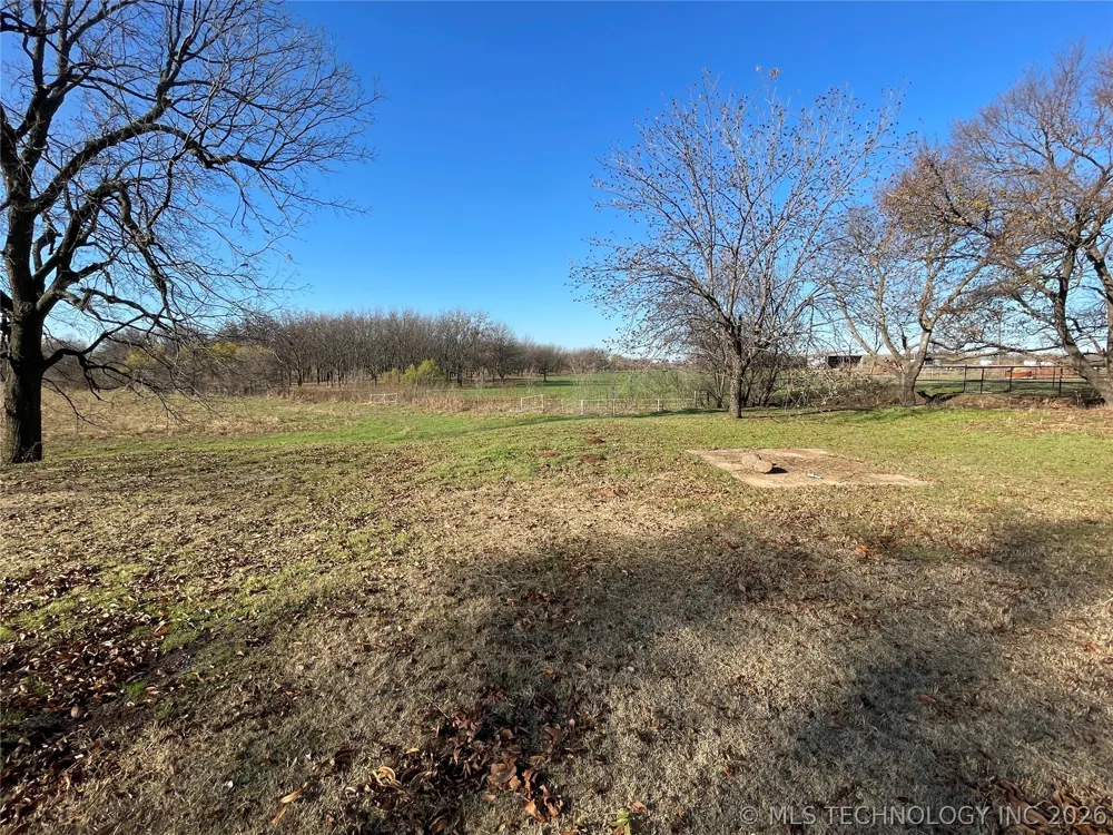 14716 Highway 77 Highway Paoli, OK 73074