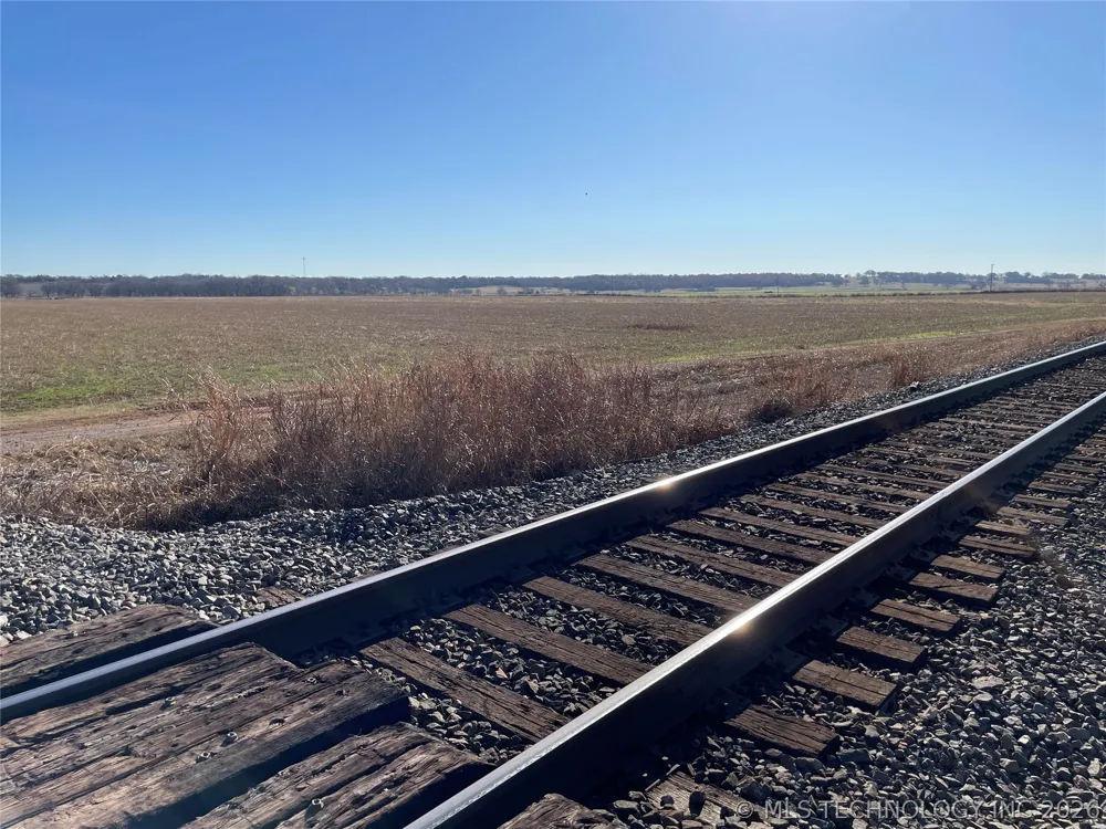 14716 Highway 77 Highway Paoli, OK 73074