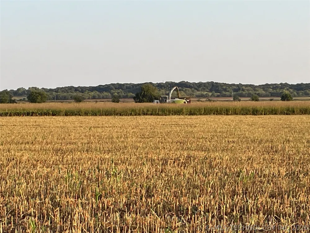14716 Highway 77 Highway Paoli, OK 73074