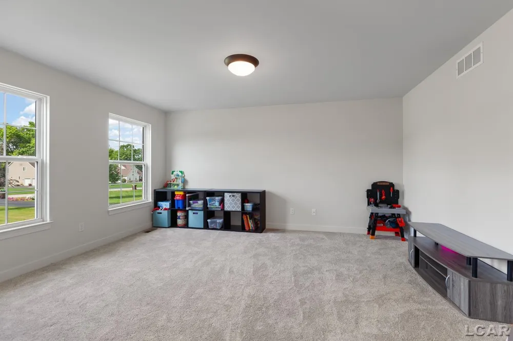 1708 Nicholas Lane Raisin Township, MI 49221