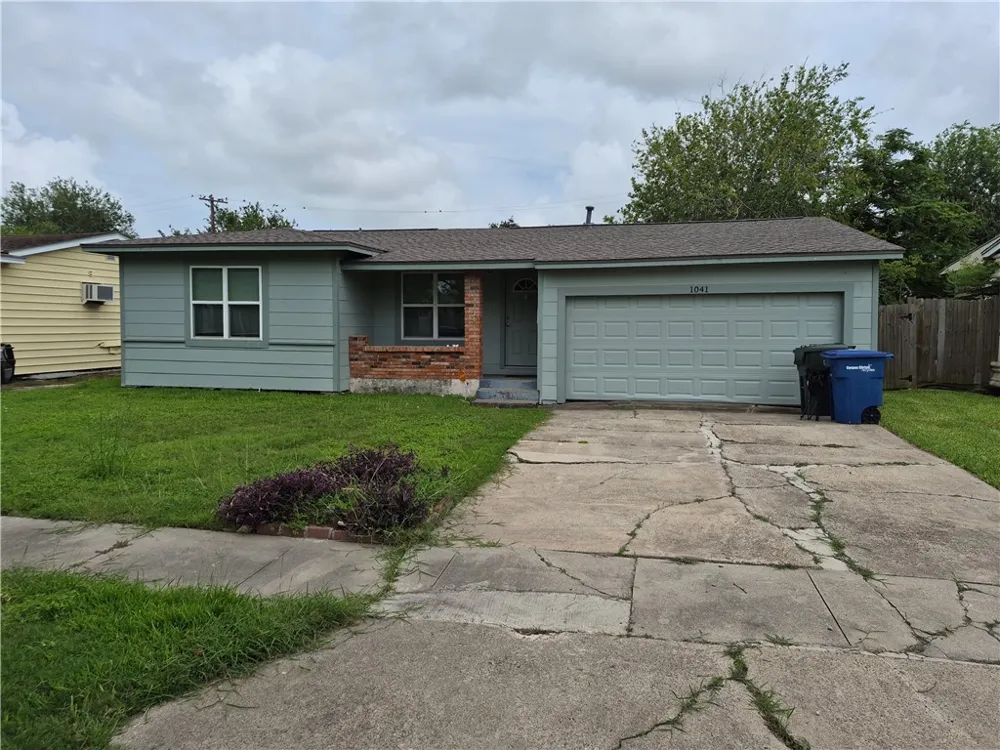 1041 Deforrest Street Corpus Christi, TX 78404