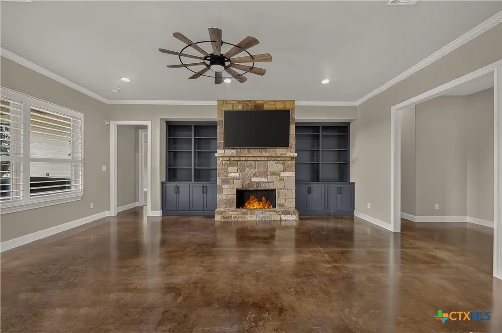 1424 Decanter Drive New Braunfels, TX 78132