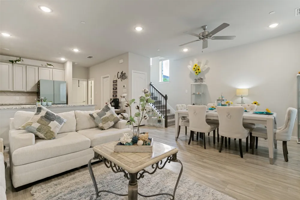 1274 Jones Trail Lewisville, TX 75077