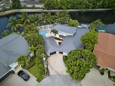 2056 NE 21st Court