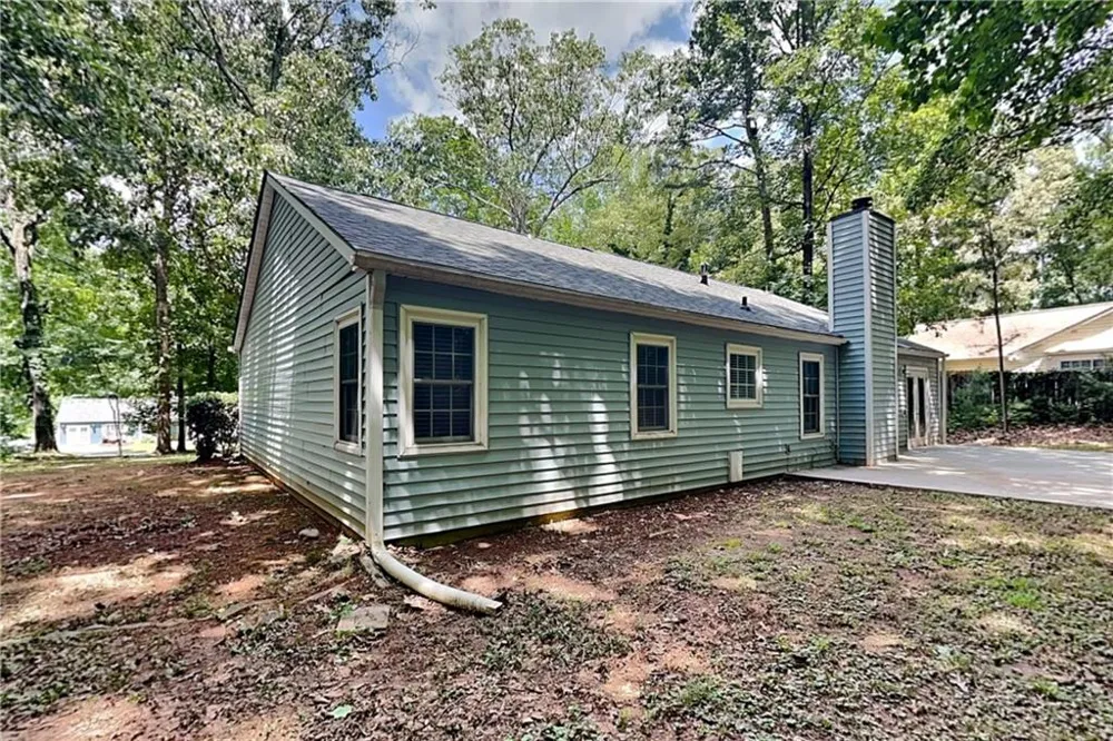 213 Brolley Woods Drive Woodstock, GA 30189