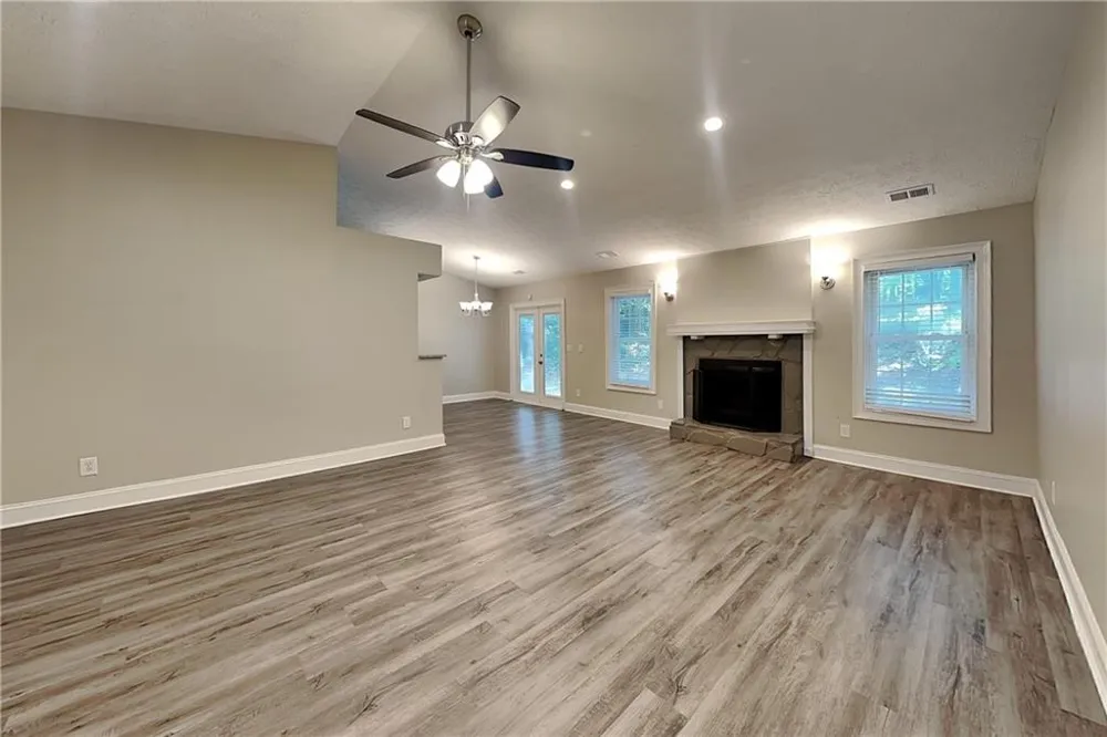 213 Brolley Woods Drive Woodstock, GA 30189
