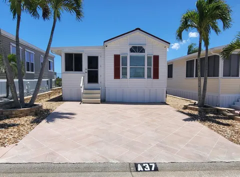 900 Juno Ocean Walk #37