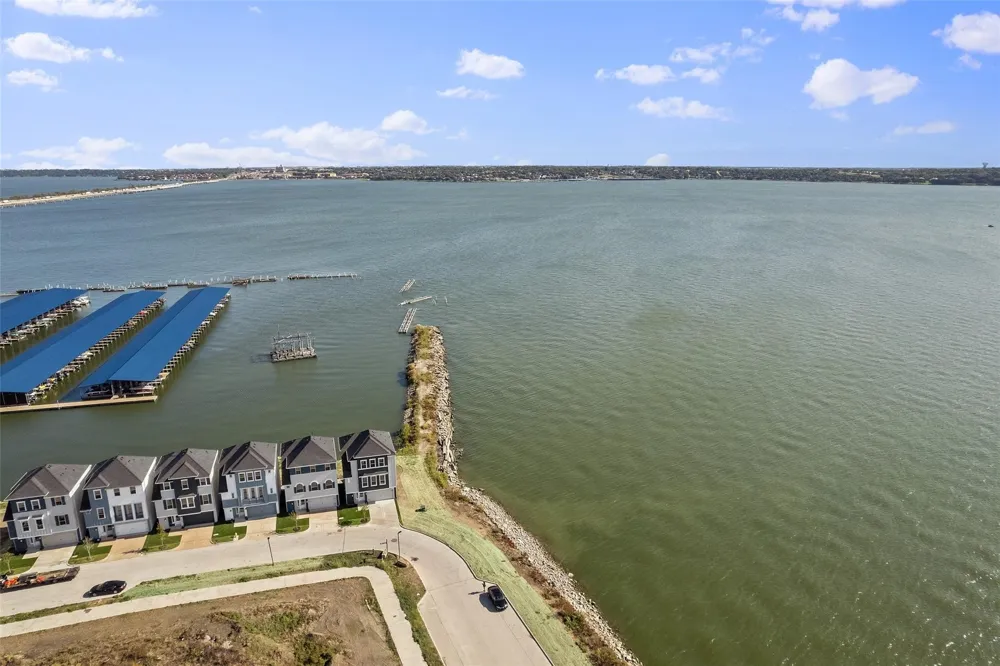 1101 Marc Lane Rowlett, TX 75088