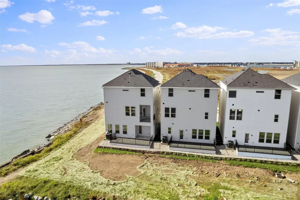 1101 Marc Lane Rowlett, TX 75088