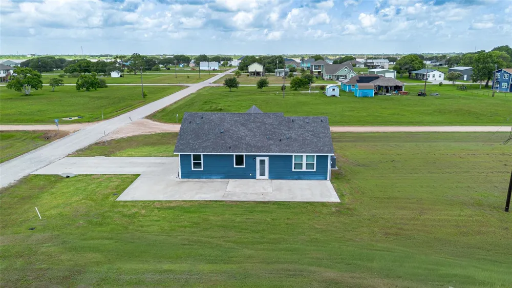 497 Arrowhead Drive Palacios, TX 77465