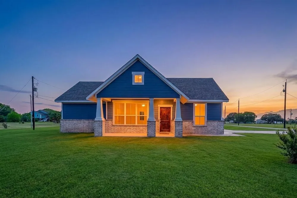 497 Arrowhead Drive Palacios, TX 77465