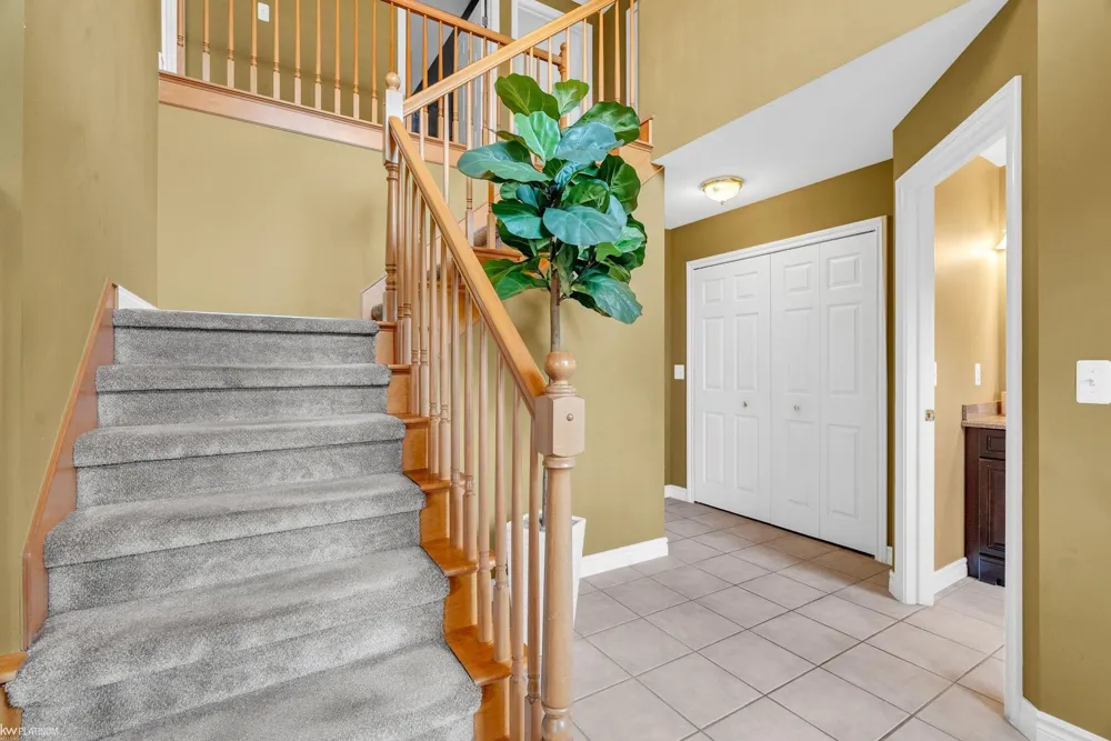 232 LIBERTY AVENUE Marysville City, MI 48040