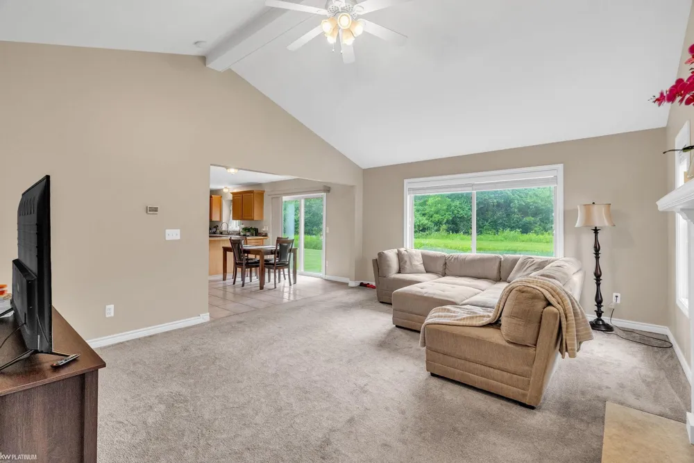 232 LIBERTY AVENUE Marysville City, MI 48040