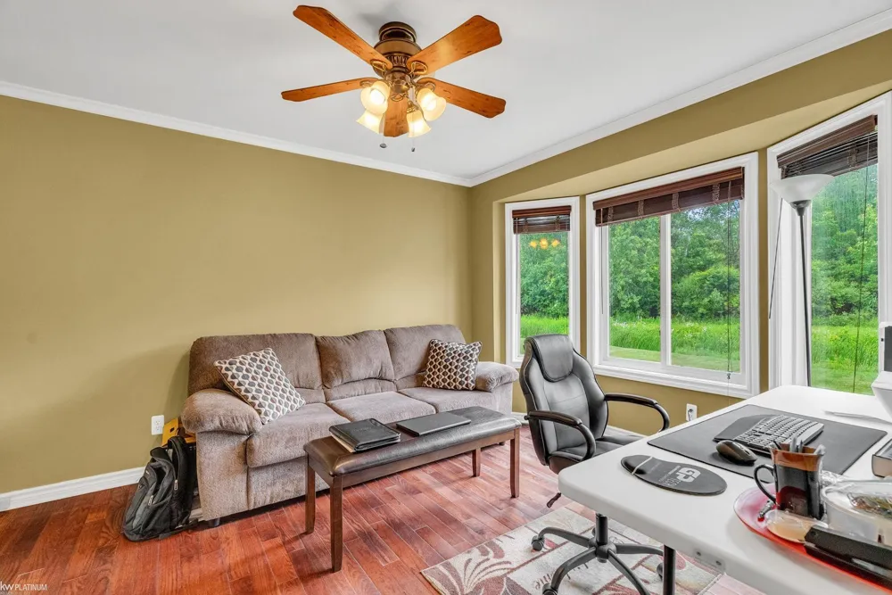232 LIBERTY AVENUE Marysville City, MI 48040