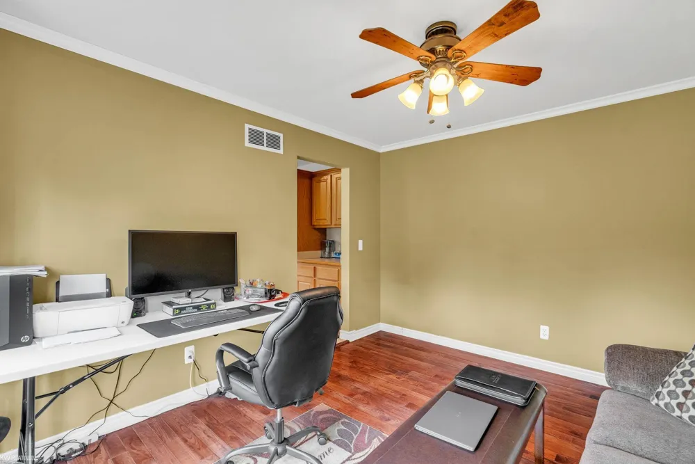 232 LIBERTY AVENUE Marysville City, MI 48040