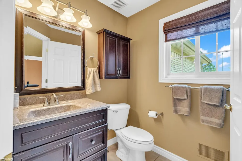 232 LIBERTY AVENUE Marysville City, MI 48040
