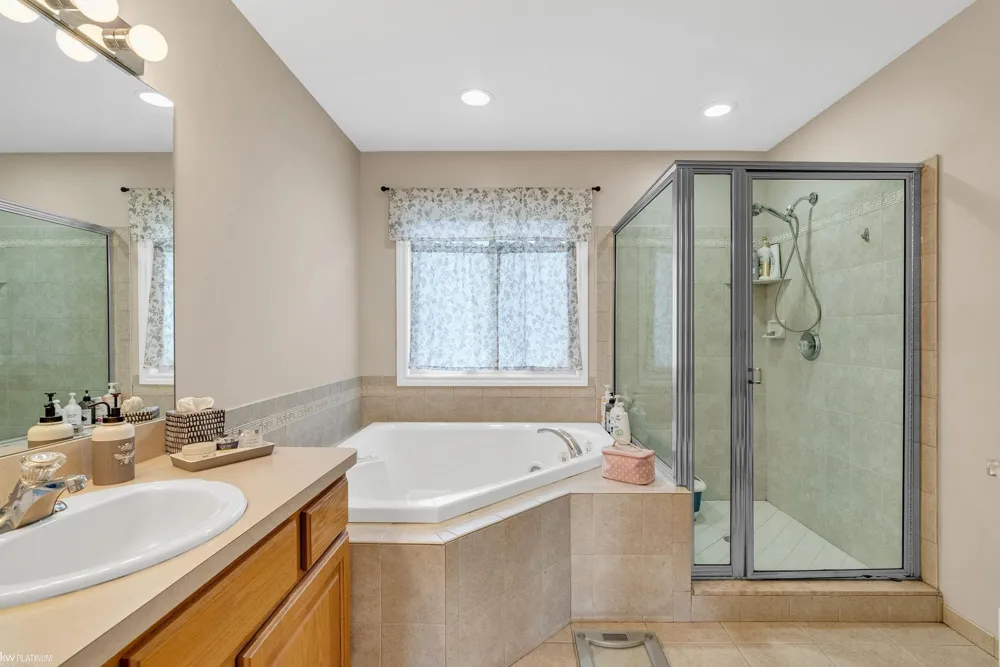 232 LIBERTY AVENUE Marysville City, MI 48040