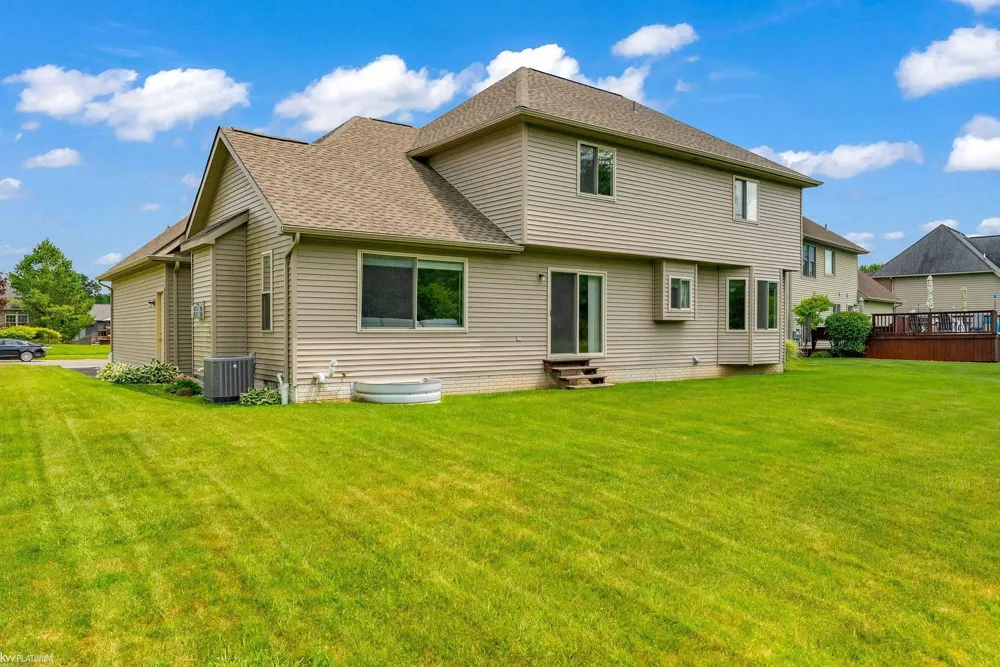 232 LIBERTY AVENUE Marysville City, MI 48040