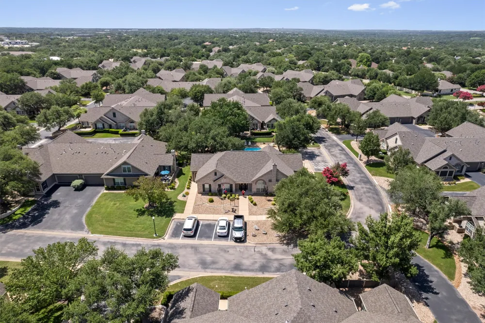 30 Wildwood Drive #184 Georgetown, TX 78633