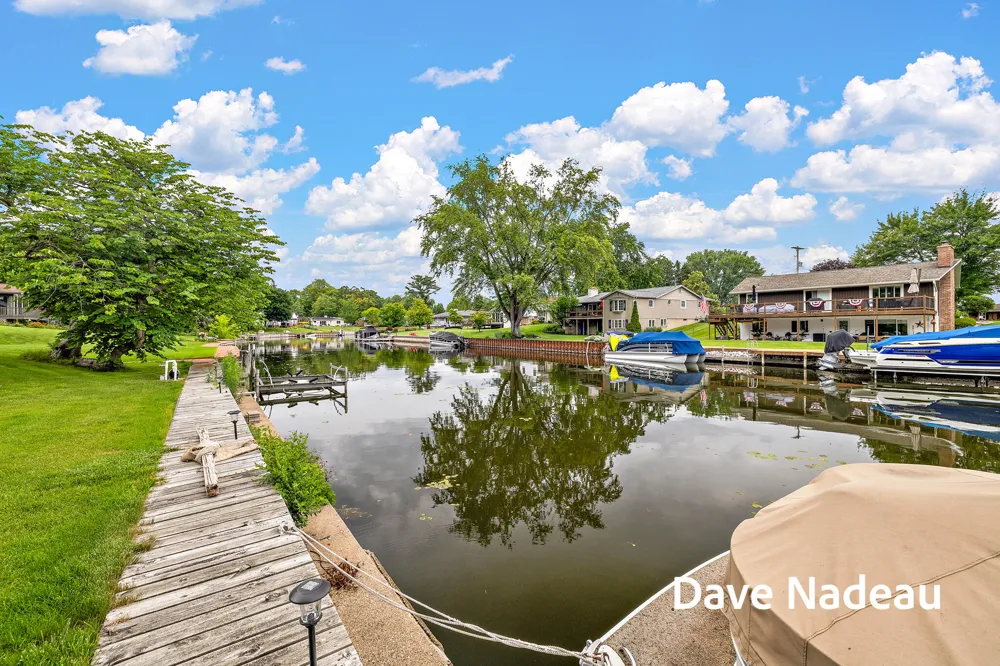 17832 Channel View Drive Spring Lake, MI 49456