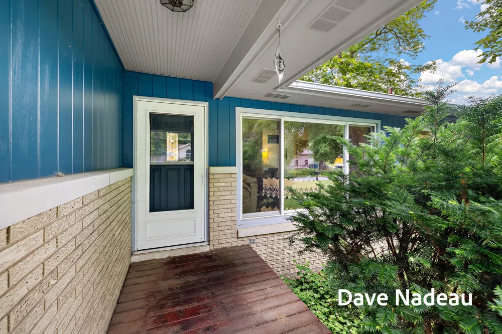 17832 Channel View Drive Spring Lake, MI 49456