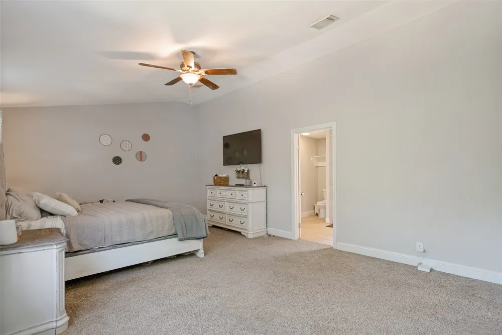 2341 Oak Leaf Trail Cleburne, TX 76031