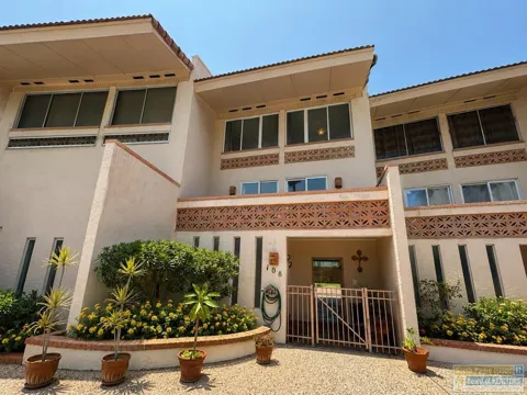 112 E Coronado Drive